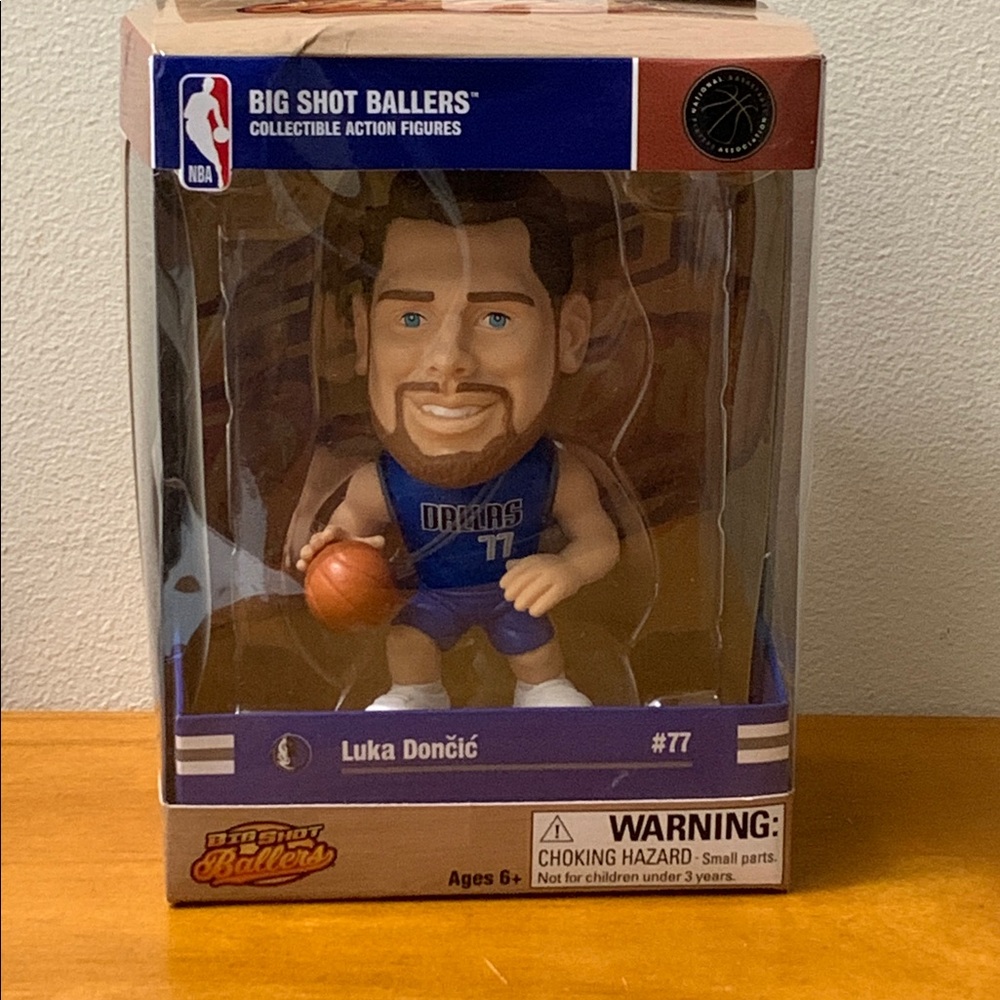 NBA Big Shot Ballers Luka Doncic Dallas Mavericks #77 Action Figure